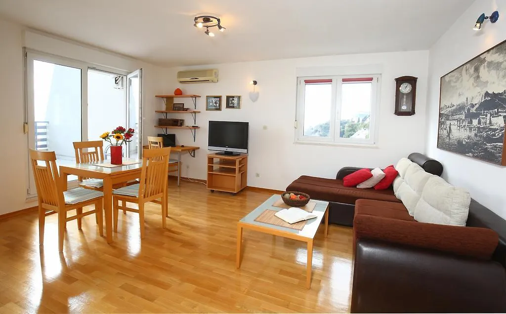 Split On The Beach, 2 Floors & Wide Terrace Appartamento
